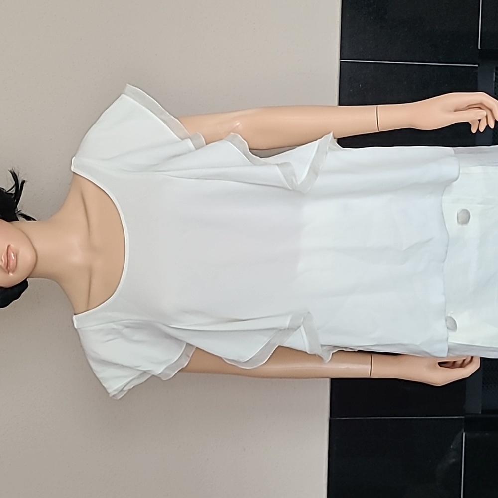 Mint condition Club Monaco white top